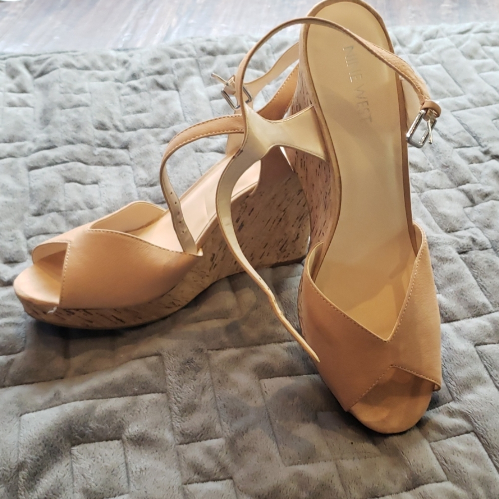 Opened Toe Platform Sandals - image 1